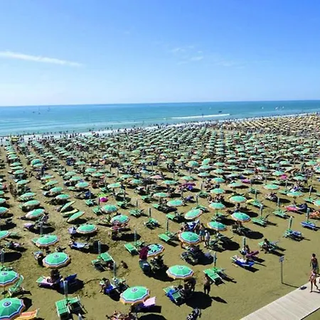 Villa Bibione Complex With Pool Villa *